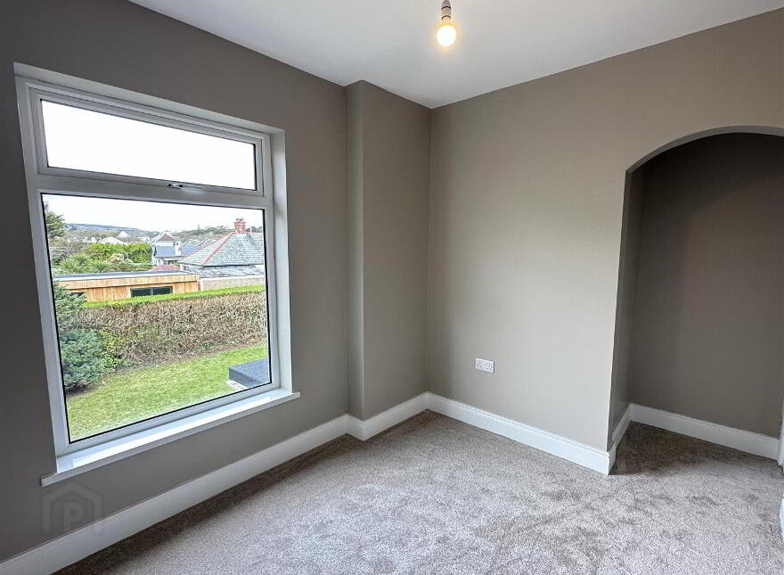 23 Shimna Road, Newcastle, BT33 0EE