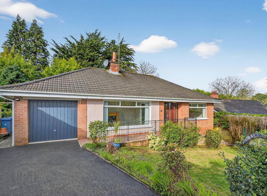 42 Martello Park, Seahill, Holywood, BT18 0DG