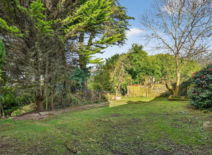 42 Martello Park, Seahill, Holywood, BT18 0DG