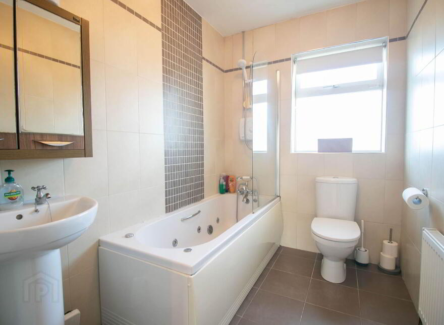 12 Lismeen Hills, Ballyjamesduff, A82Y6C8