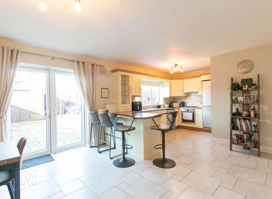 12 Lismeen Hills, Ballyjamesduff, A82Y6C8