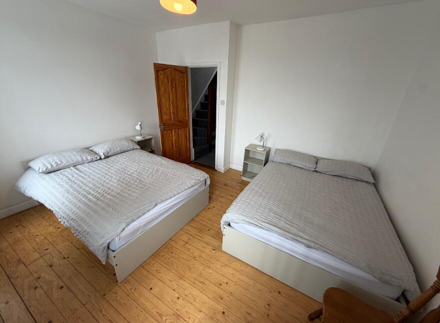 2 Westend Terrace, Cityside, L'Derry, BT48 9EW