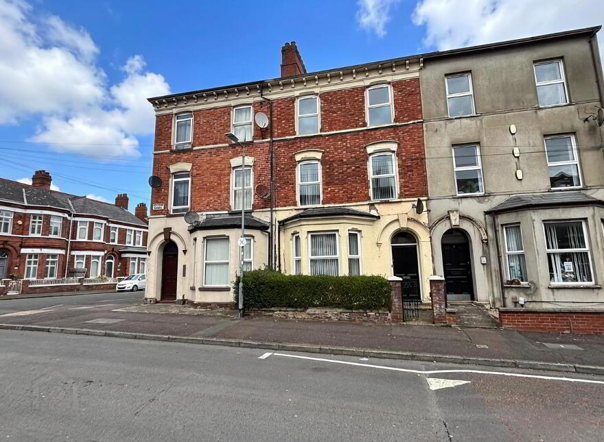 5 Woodland Avenue, Belfast, BT14 6BY
