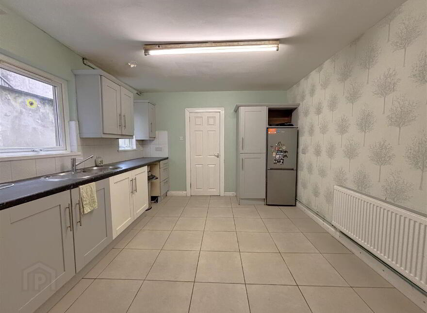 5 Woodland Avenue, Belfast, BT14 6BY