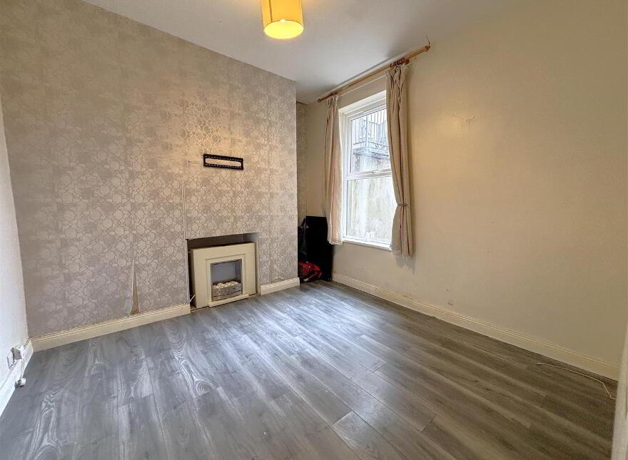 5 Woodland Avenue, Belfast, BT14 6BY