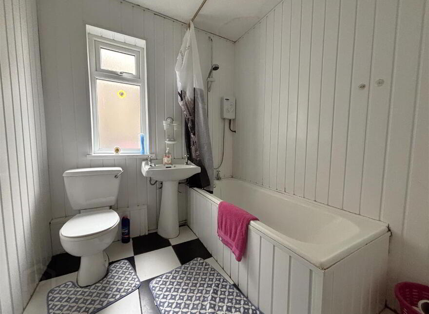 5 Woodland Avenue, Belfast, BT14 6BY