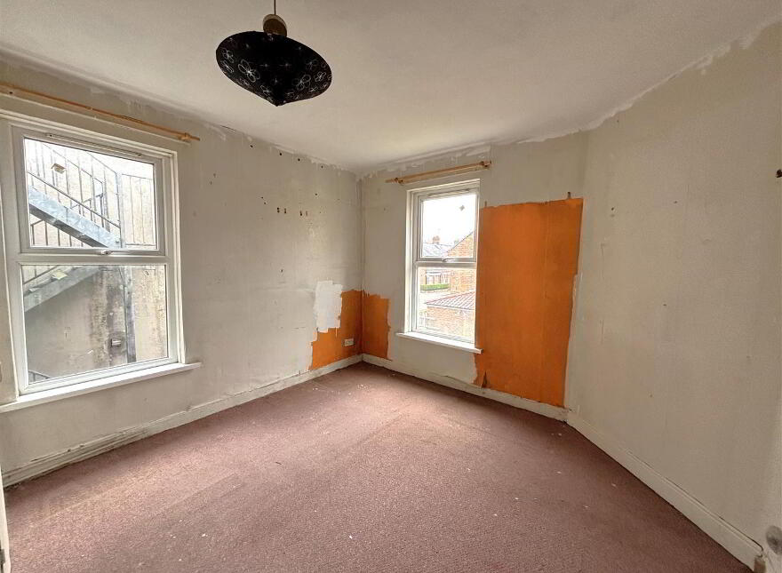 5 Woodland Avenue, Belfast, BT14 6BY