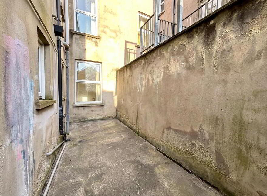 5 Woodland Avenue, Belfast, BT14 6BY