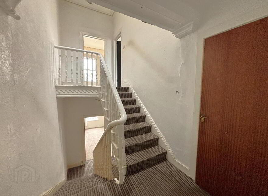 5 Woodland Avenue, Belfast, BT14 6BY