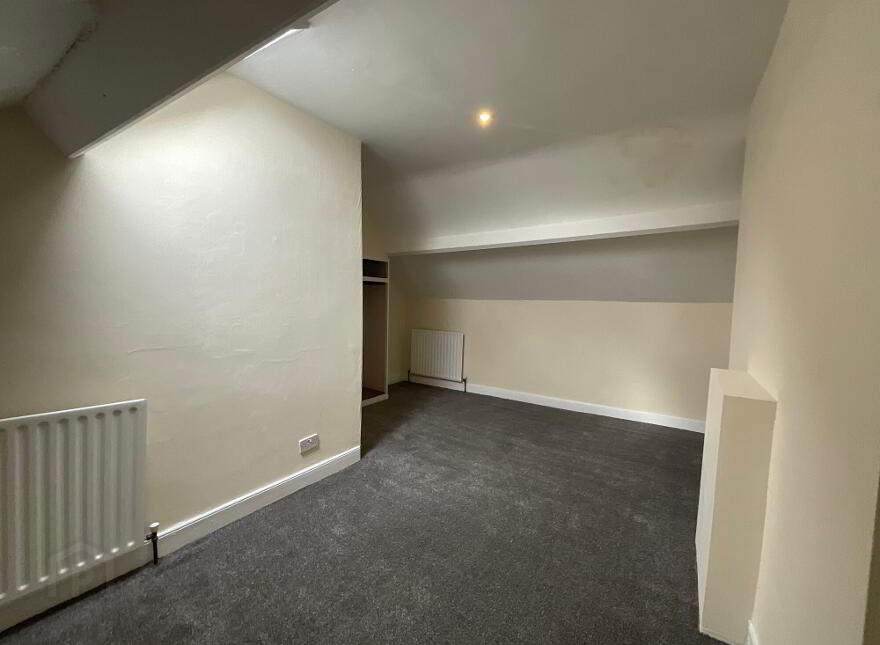 146 Donegall Avenue, Belfast, BT12 6LY