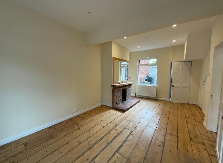 146 Donegall Avenue, Belfast, BT12 6LY