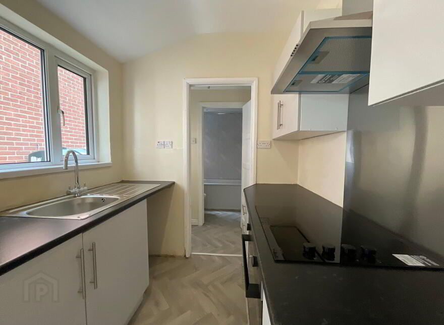 146 Donegall Avenue, Belfast, BT12 6LY