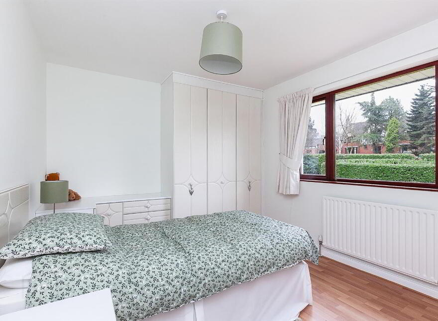 12 Kings Court, Templepatrick, BT39 0EB