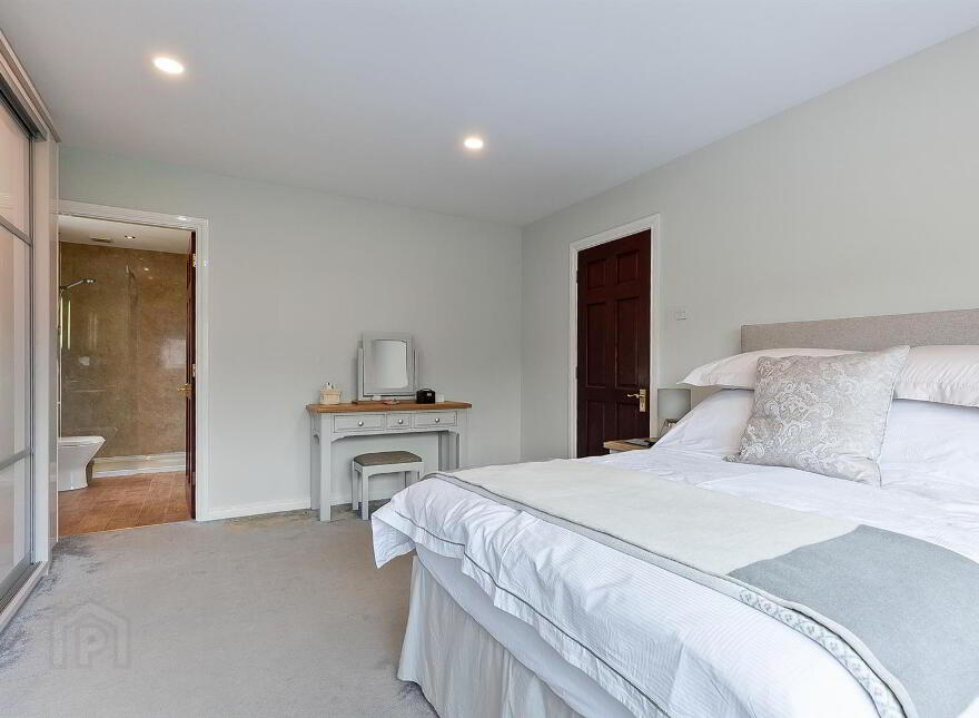 12 Kings Court, Templepatrick, BT39 0EB