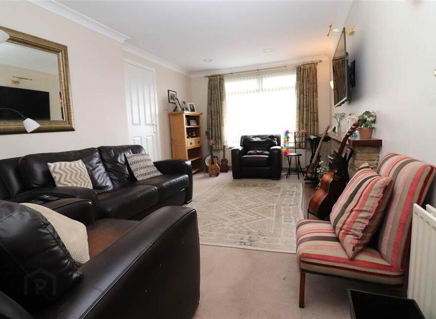 63 Laurel Hill Road, Lisburn, BT28 2UH