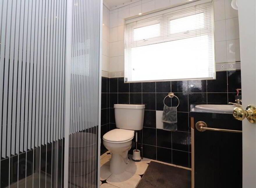 63 Laurel Hill Road, Lisburn, BT28 2UH