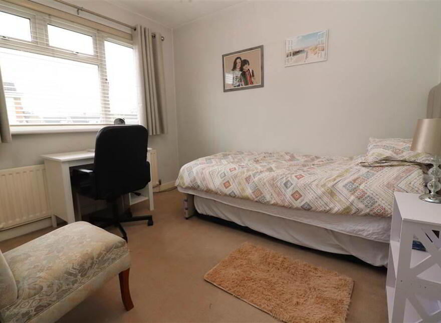 63 Laurel Hill Road, Lisburn, BT28 2UH