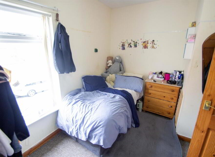 68 Iveagh Street, Falls Road, Belfast, BT12 6AU