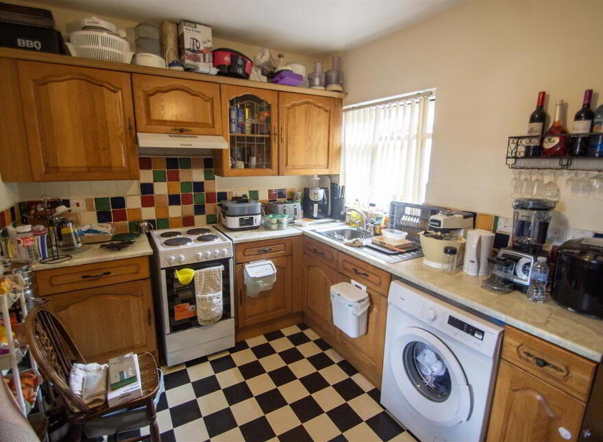 68 Iveagh Street, Falls Road, Belfast, BT12 6AU