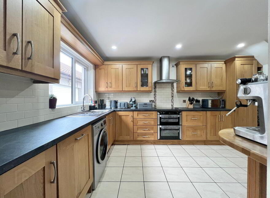 51 Mansefield Heights, Portglenone, Ballymena, BT44 8JR