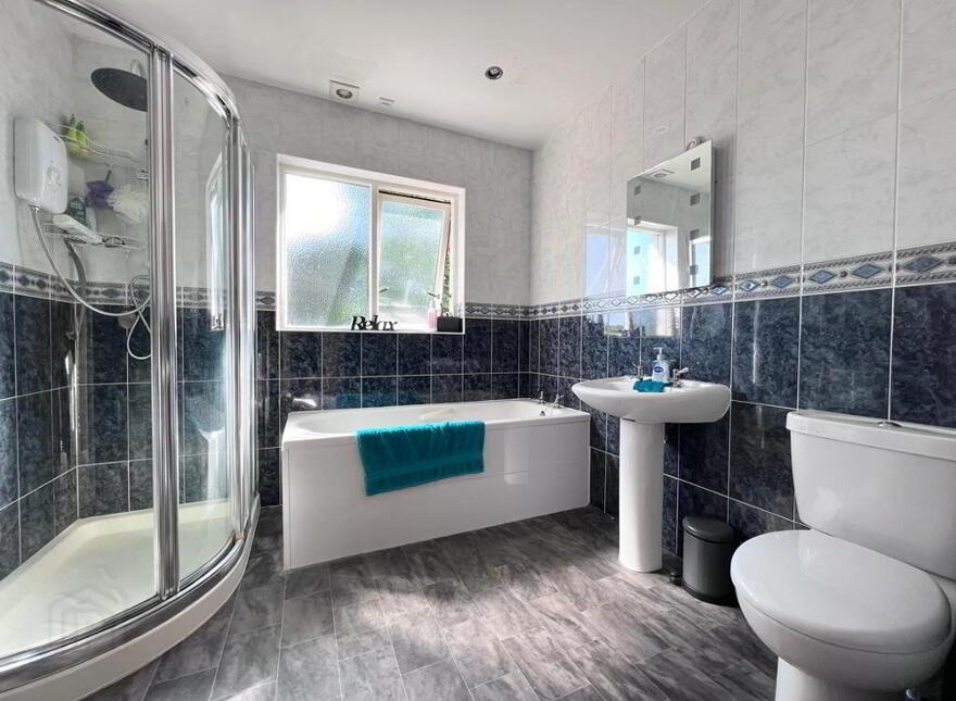 51 Mansefield Heights, Portglenone, Ballymena, BT44 8JR