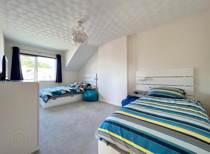 51 Mansefield Heights, Portglenone, Ballymena, BT44 8JR