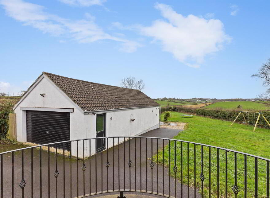 21 Knockbracken Road, Belfast, BT8 6SE