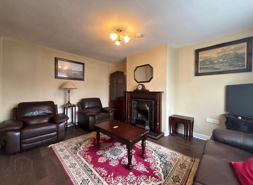 16 Pearse Park, Clonmel, E91E267