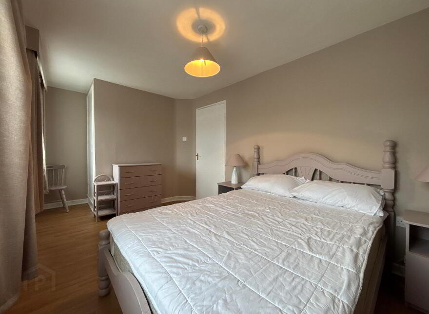 16 Pearse Park, Clonmel, E91E267