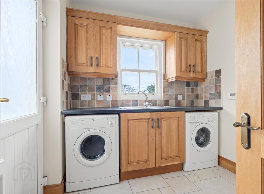 10 Castle Cove, Ardglass, BT30 7WD