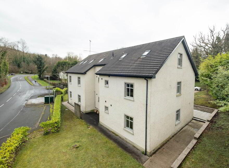 11 Laurel Grove, Enniskillen, BT74 4EQ