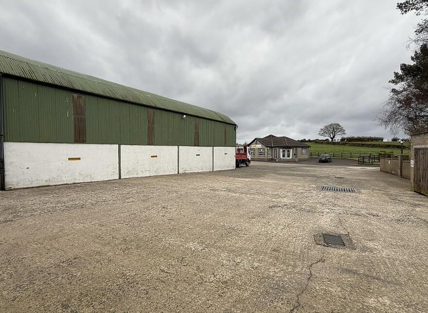 24 Pine Hill, Lisburn, BT27 5PL