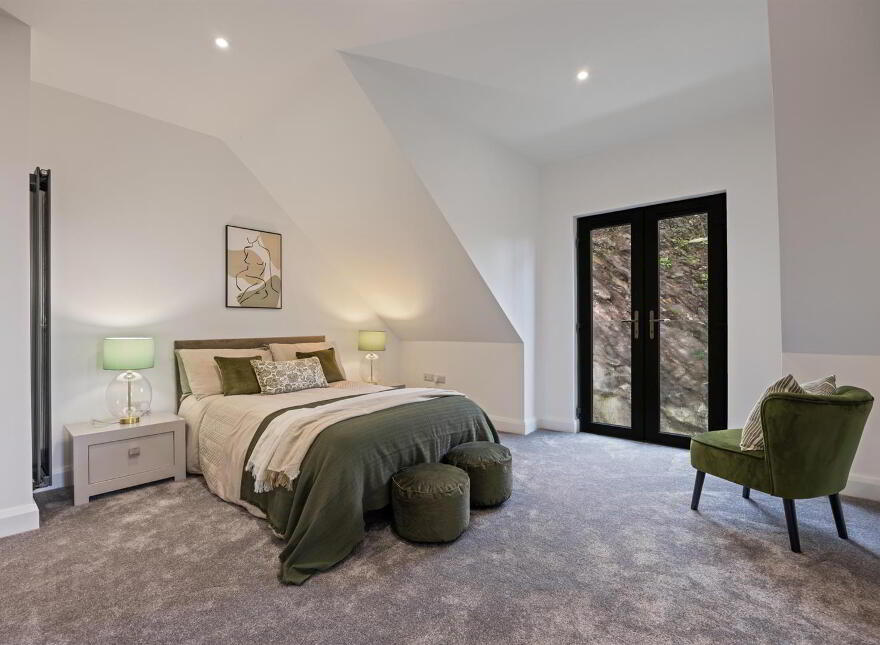 Quarry Manor, 9 Middle Braniel Road, Belfast, BT5 7TU