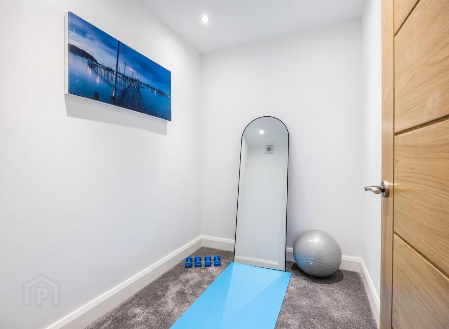 Quarry Manor, 9 Middle Braniel Road, Belfast, BT5 7TU