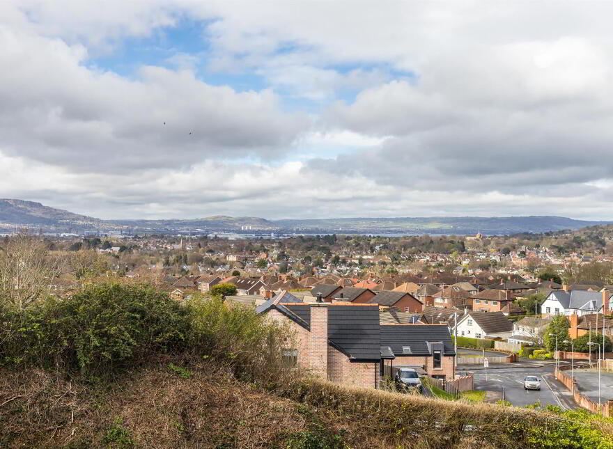 Quarry Manor, 9 Middle Braniel Road, Belfast, BT5 7TU