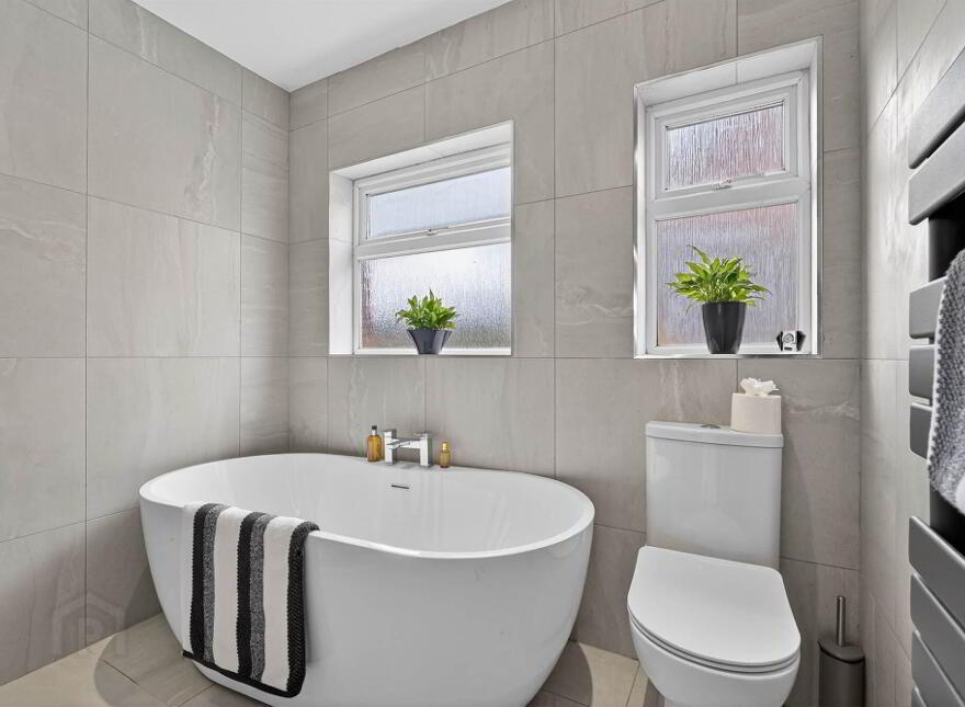50 Belvedere Park, Belfast, BT9 5GT