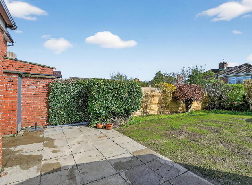 50 Belvedere Park, Belfast, BT9 5GT
