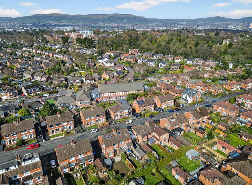 50 Belvedere Park, Belfast, BT9 5GT