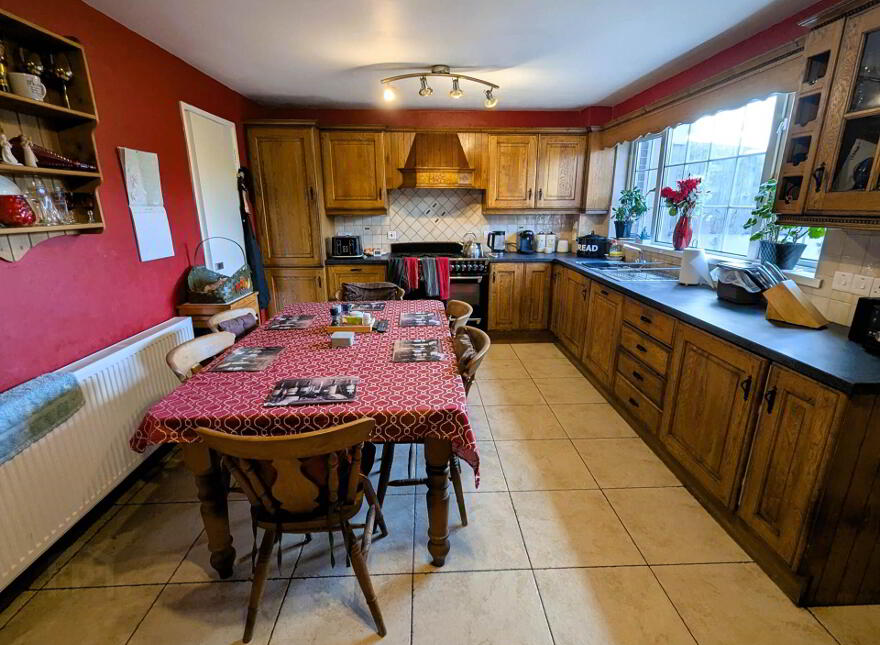 33 Cleenish Park, Enniskillen, BT92 2FG
