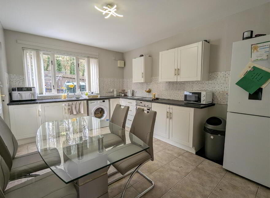 28 Vianstown Park, Downpatrick, BT30 6DH