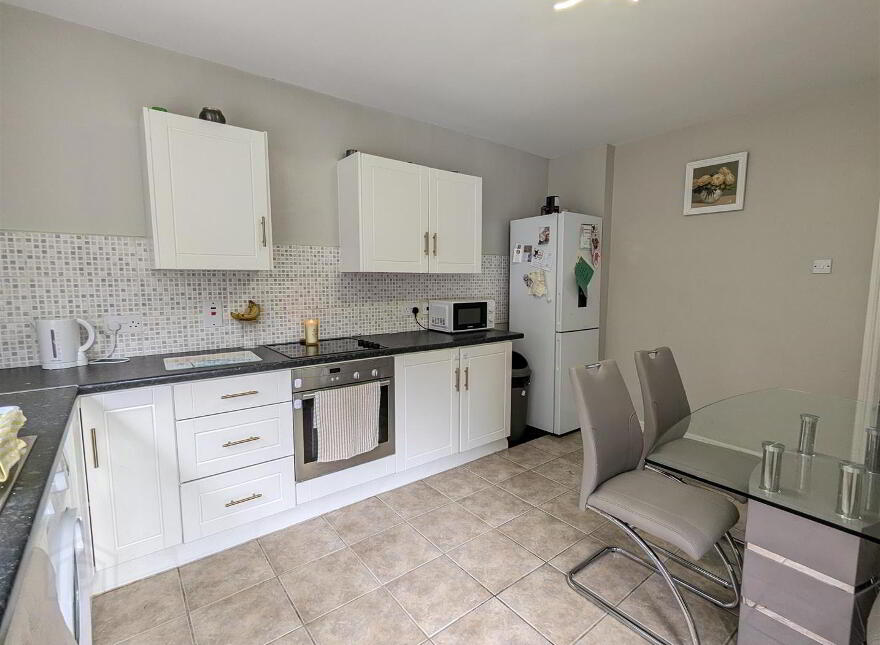 28 Vianstown Park, Downpatrick, BT30 6DH