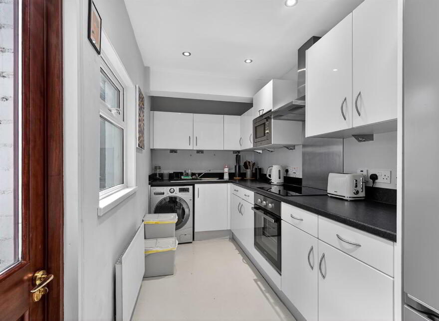 28 Rathgar Street, Belfast, BT9 7GD