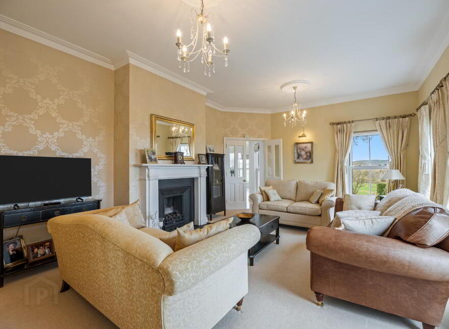 Ashbrook, 45 New Line, Dundonald, Belfast, BT16 1UU