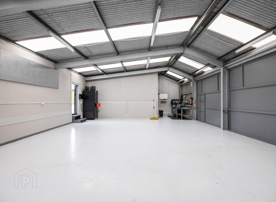 Ashbrook, 45 New Line, Dundonald, Belfast, BT16 1UU