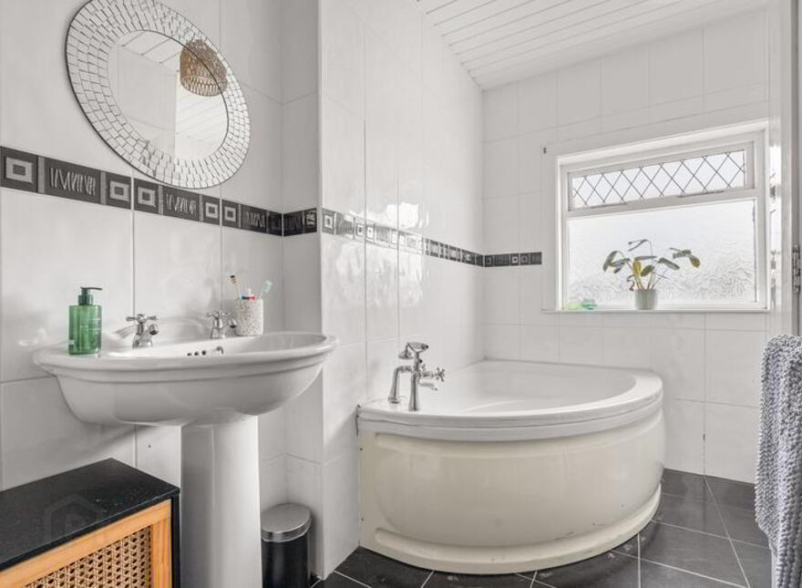 52 Rosetta Road, Belfast, BT6 0LP