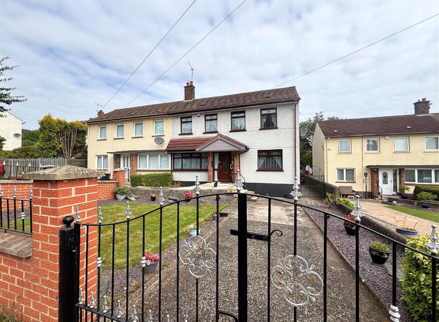13 Sunningdale Gardens, Belfast, BT14 6SE
