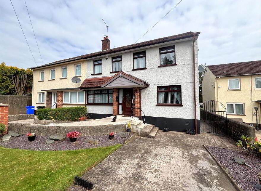 13 Sunningdale Gardens, Belfast, BT14 6SE