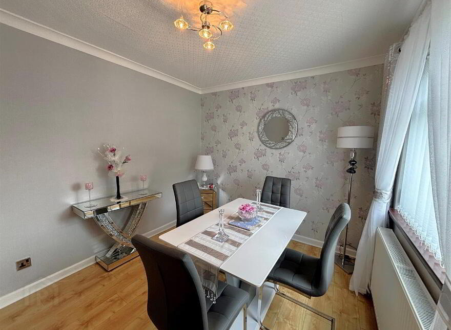 13 Sunningdale Gardens, Belfast, BT14 6SE