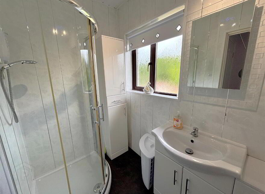13 Sunningdale Gardens, Belfast, BT14 6SE