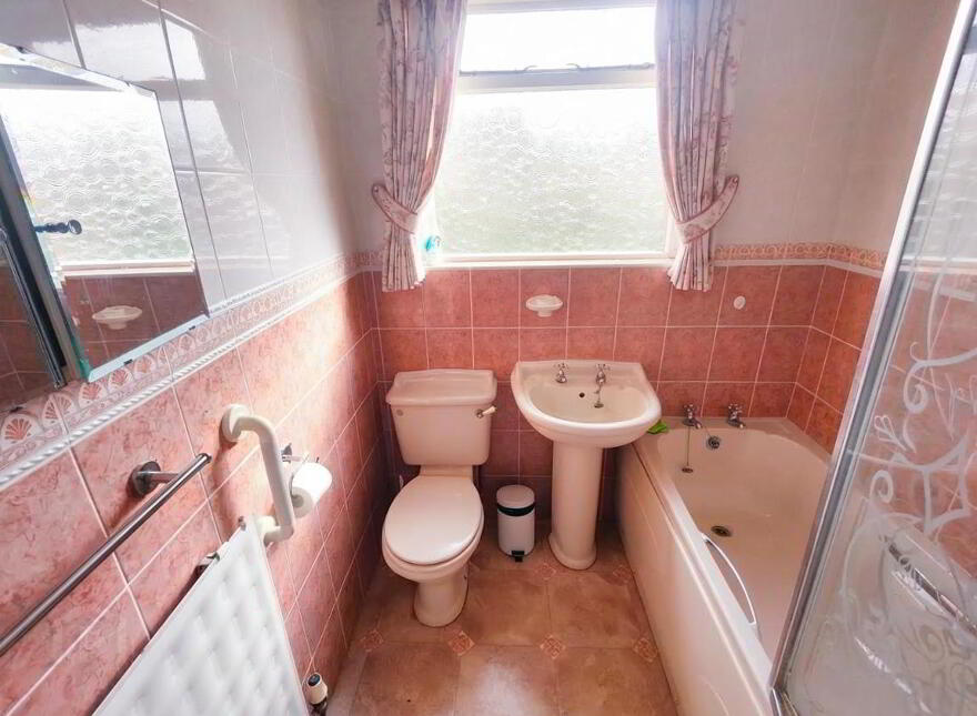 21 Abbeydale Parade, Belfast, BT14 7HJ